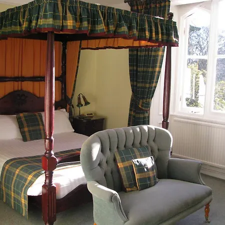 Ambleside Lodge